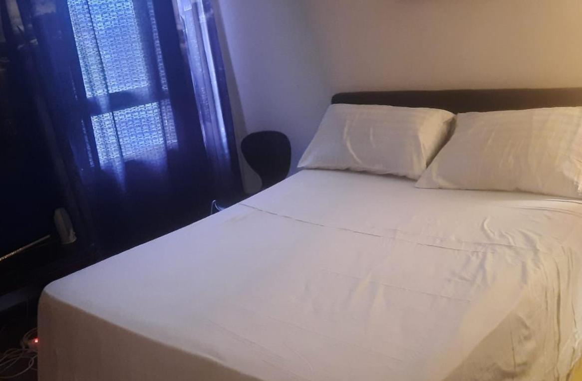 Colocation Rooms Сарсель Екстер'єр фото